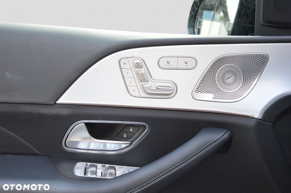 Mercedes-Benz GLE - 15