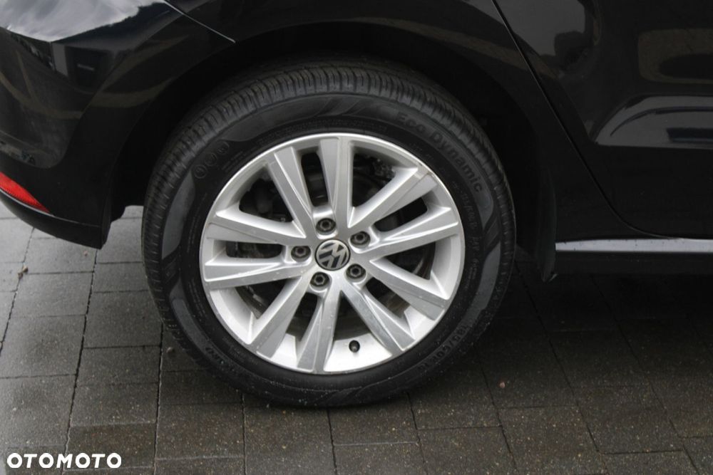 Volkswagen Polo - 16