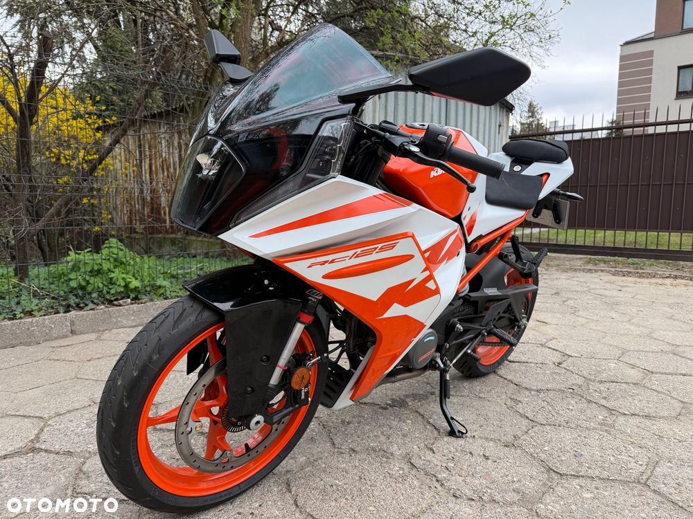 KTM RC 125 - 13