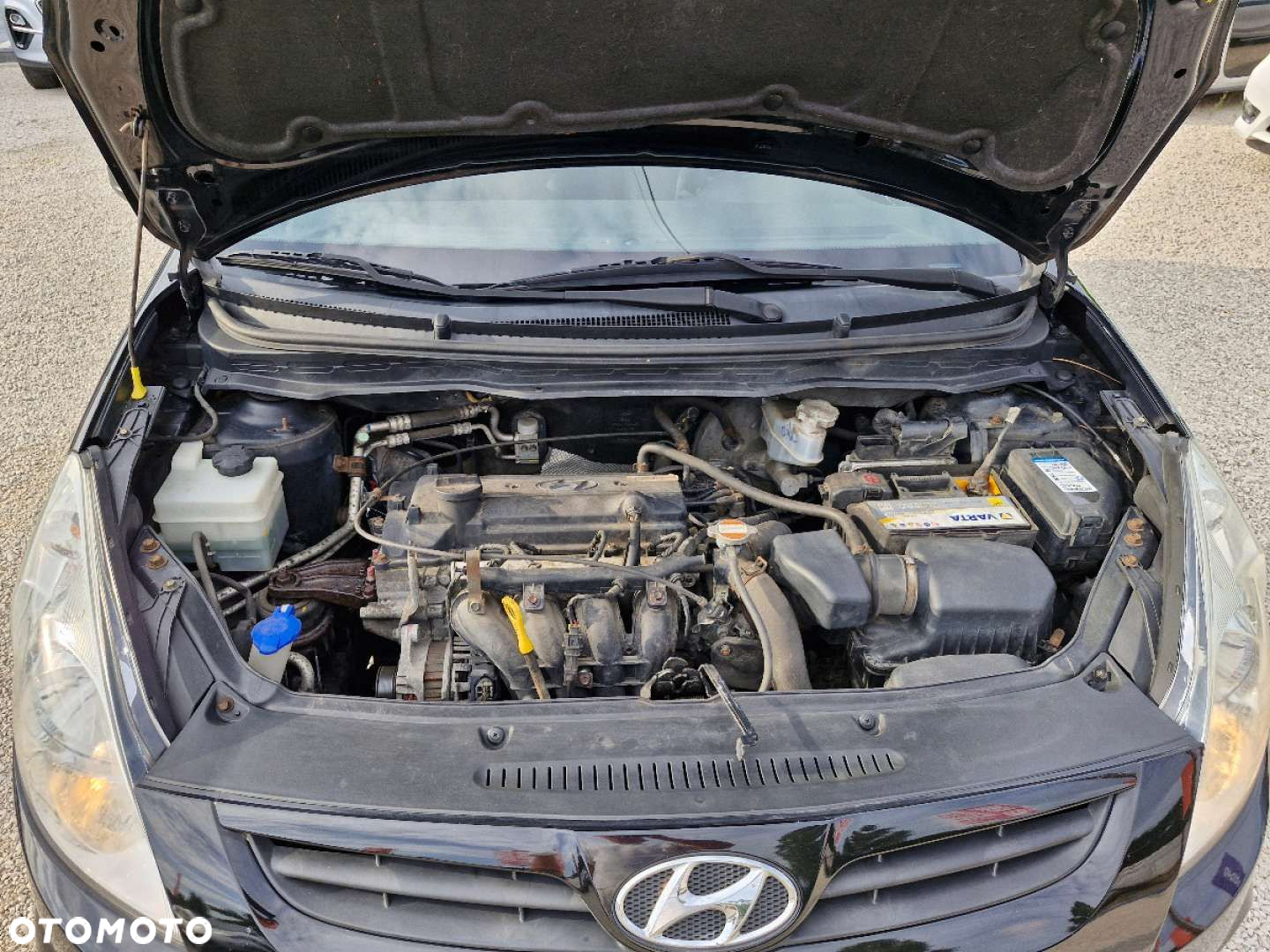 Hyundai i20 - 24