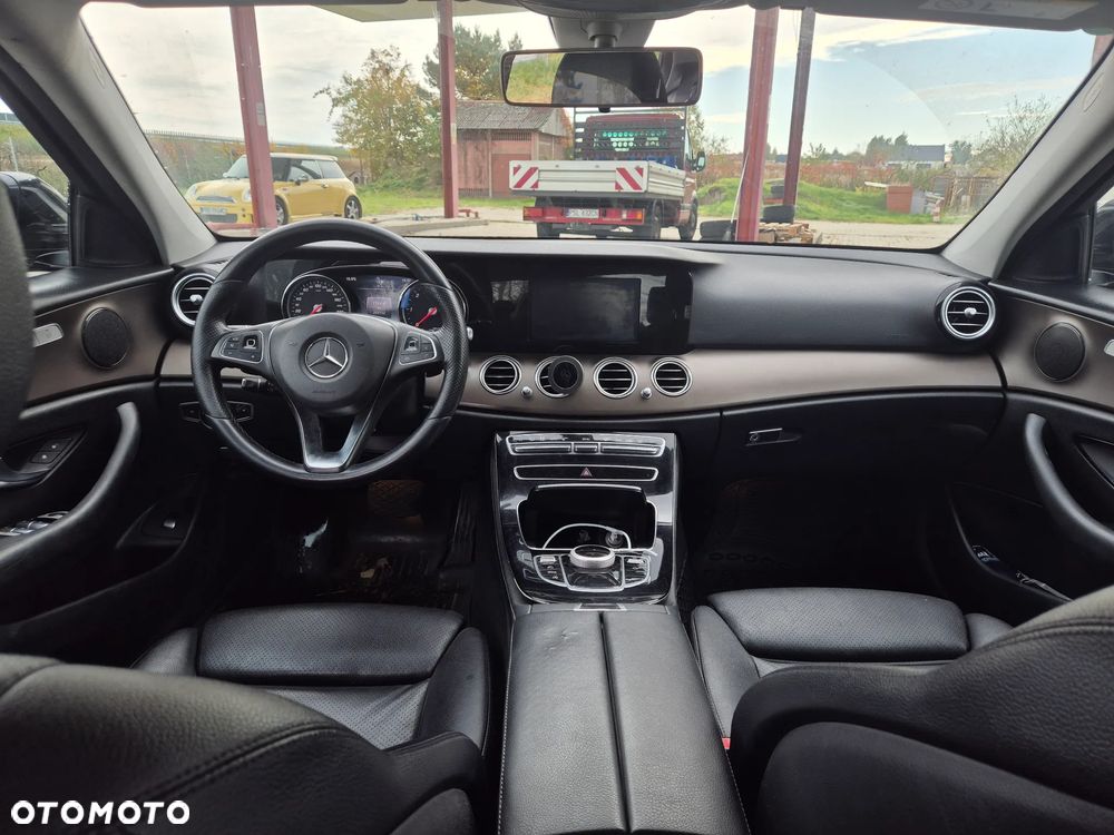 Mercedes-Benz Klasa E 200 d 9G-TRONIC - 7