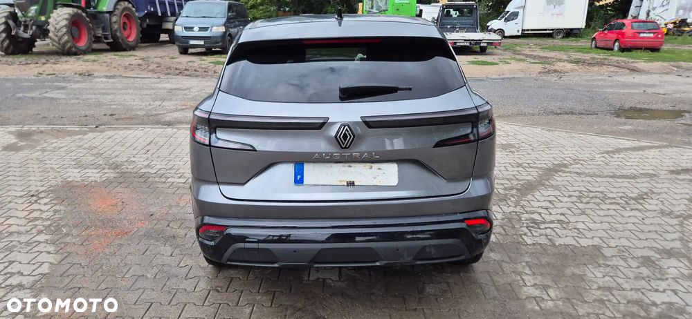 Renault Austral 1.3 TCe mHEV Iconic - 13