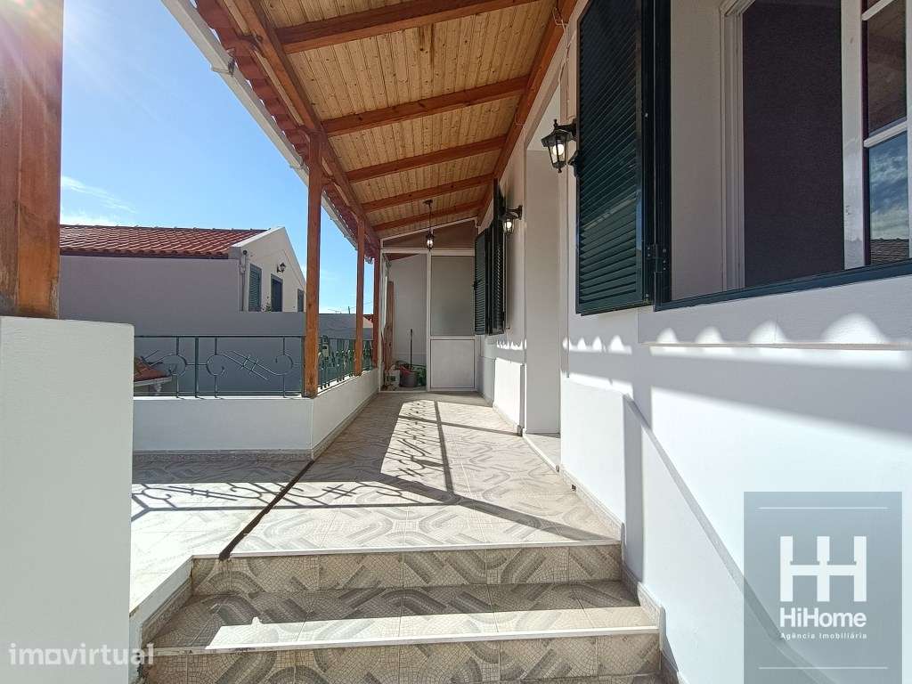 Moradia T1 transformada em T2 com suites, com pequeno logradouro - Grande imagem: 5/29
