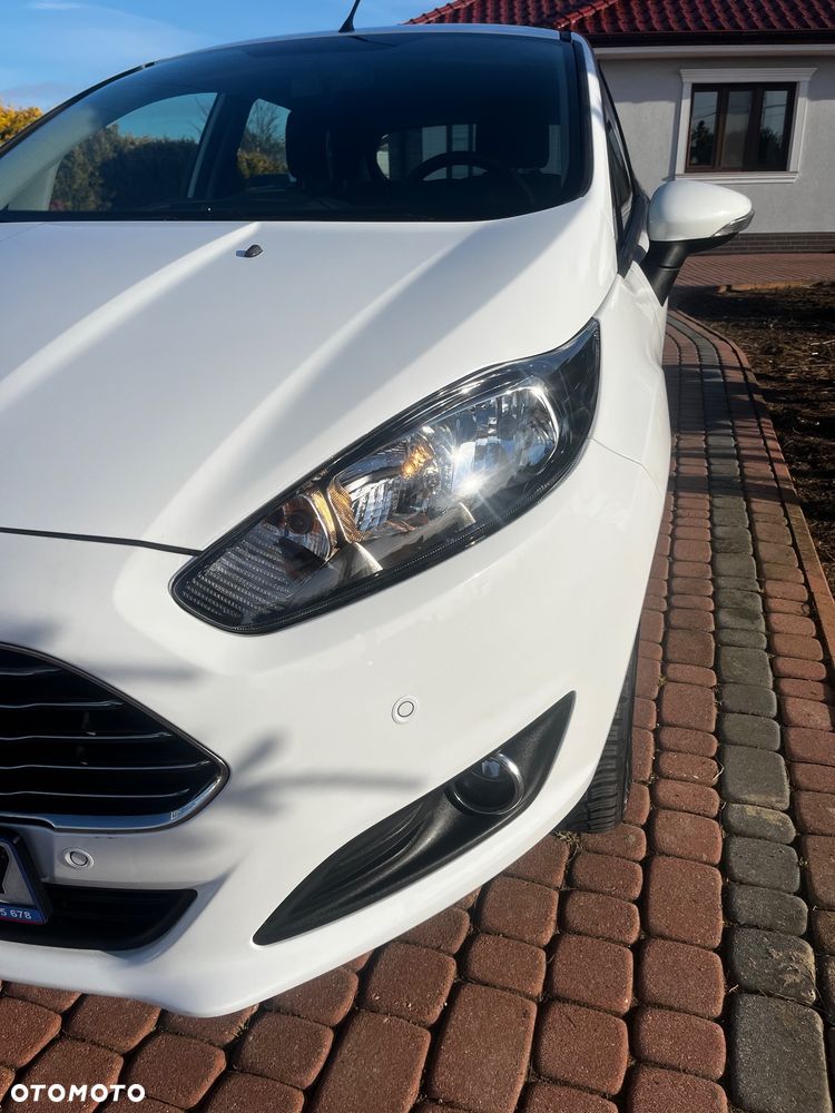 Ford Fiesta - 12