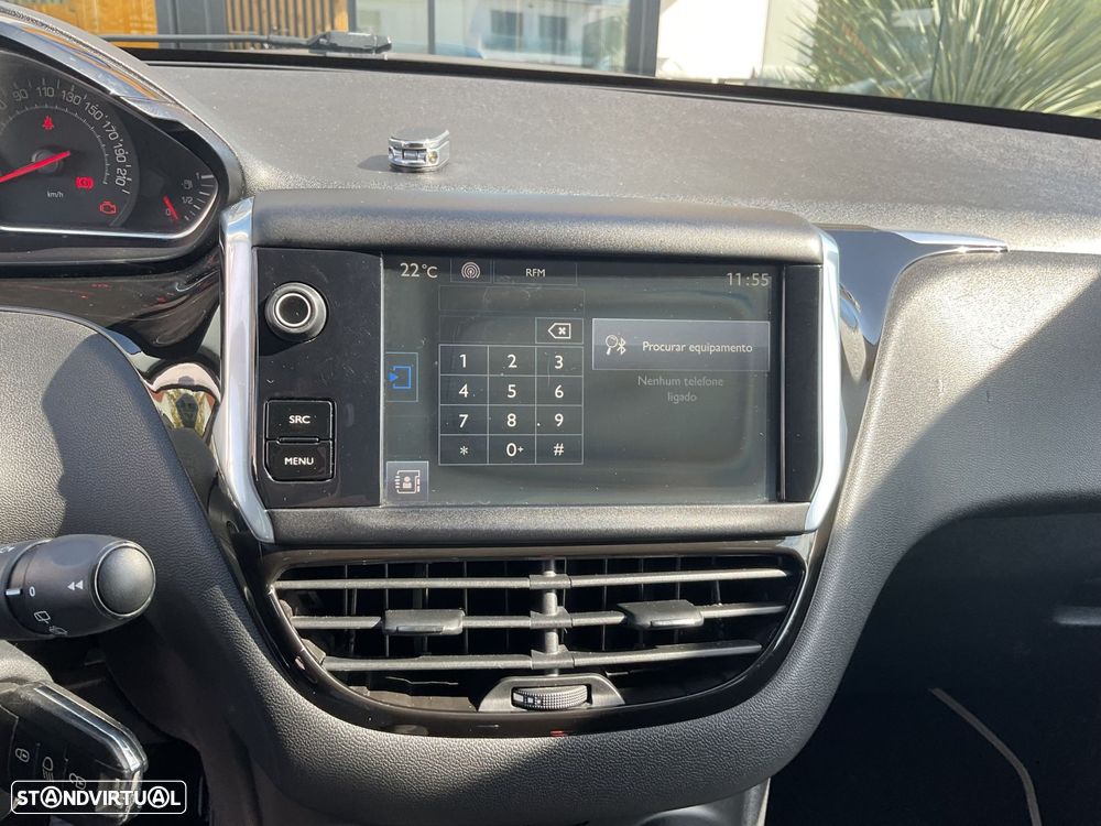 Peugeot 208 1.4 HDi Access - 21