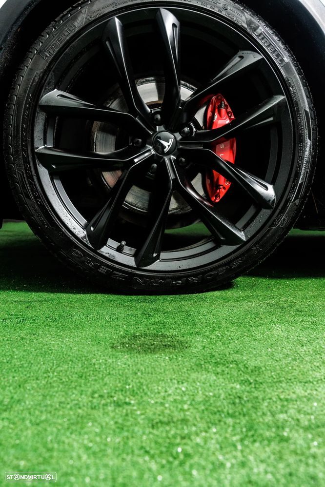 Tesla Model X P100D - 19