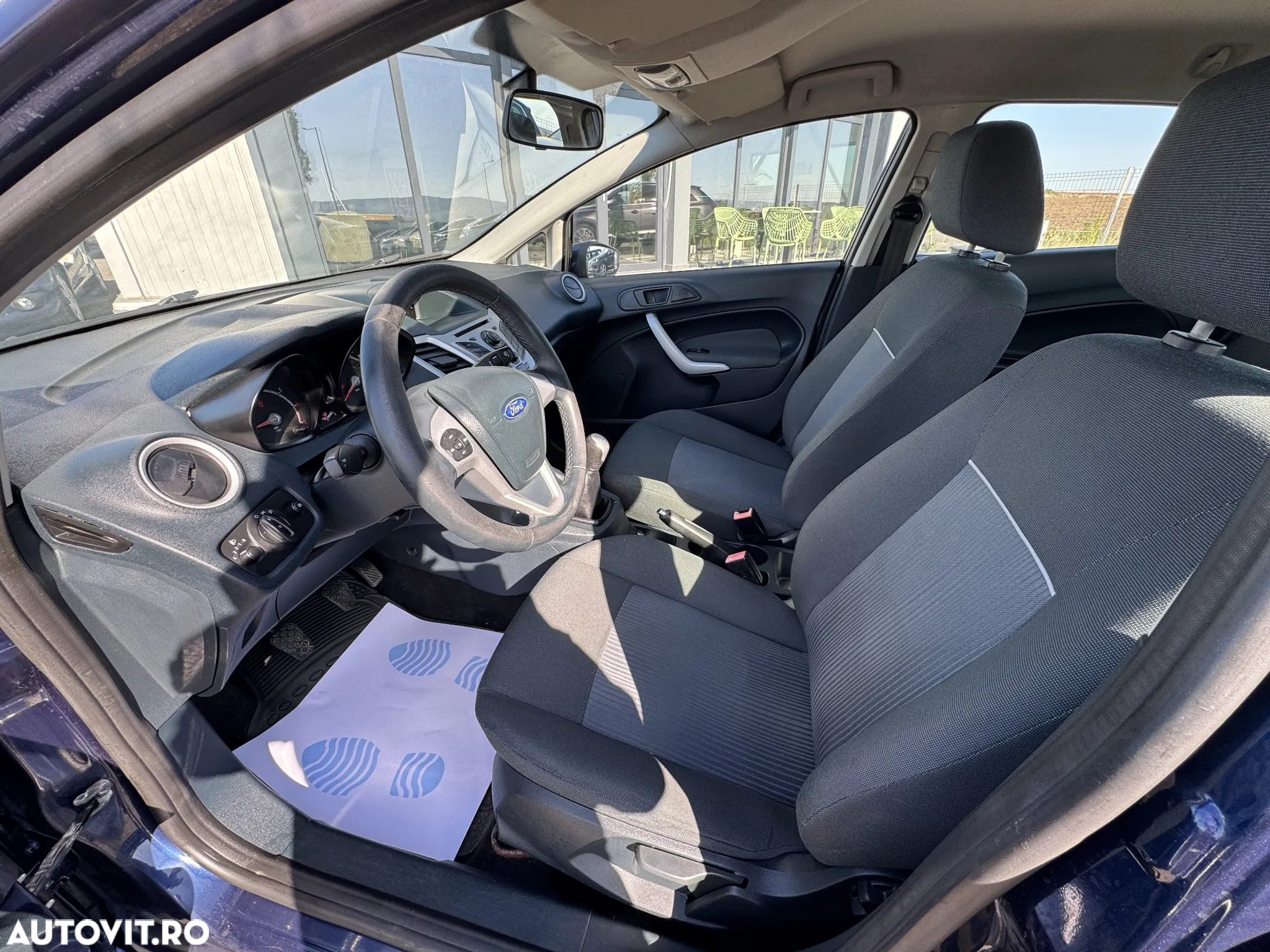 Ford Fiesta 1.25i Trend - 13