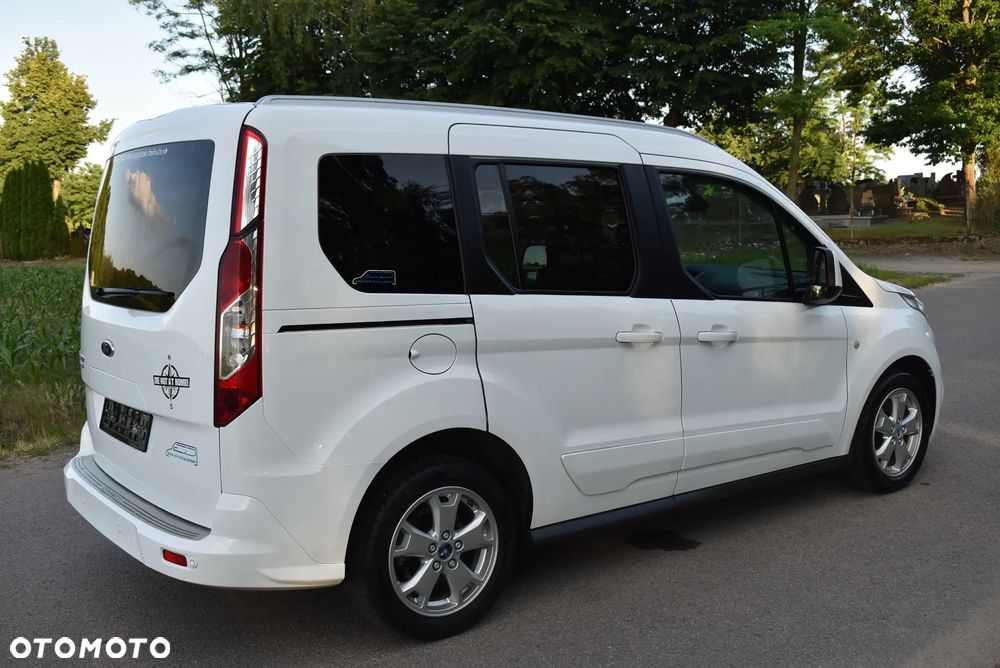Ford Tourneo Connect - 15