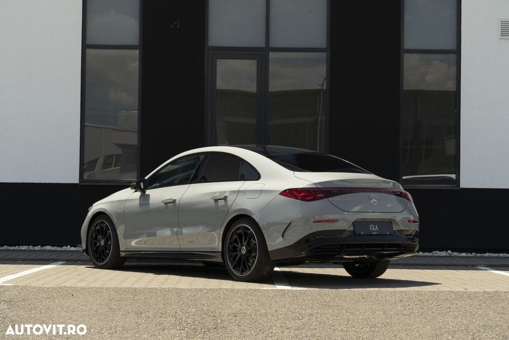 Mercedes-Benz CLA 220 - 4