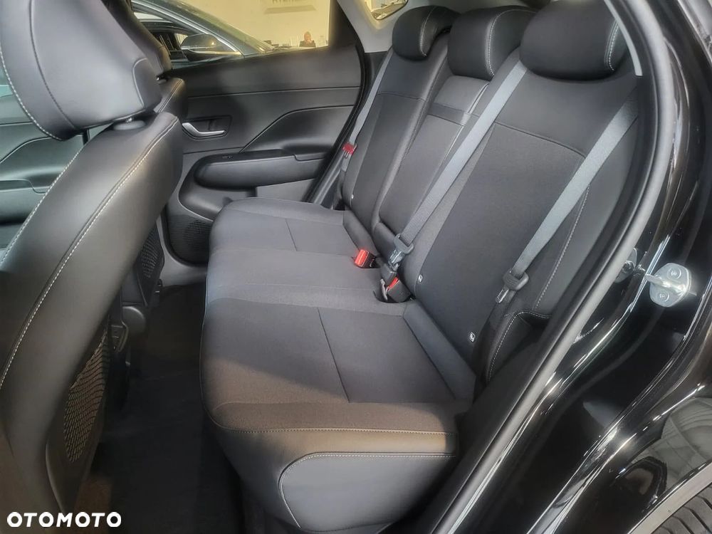 Hyundai Kona Electric 65kWh Executive - 32