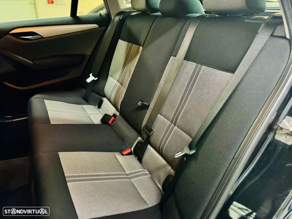 BMW X1 16 d sDrive Line Sport - 48