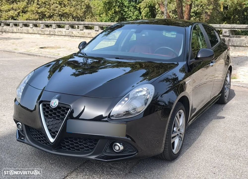Alfa Romeo Giulietta 2.0 JTDm Super - 1