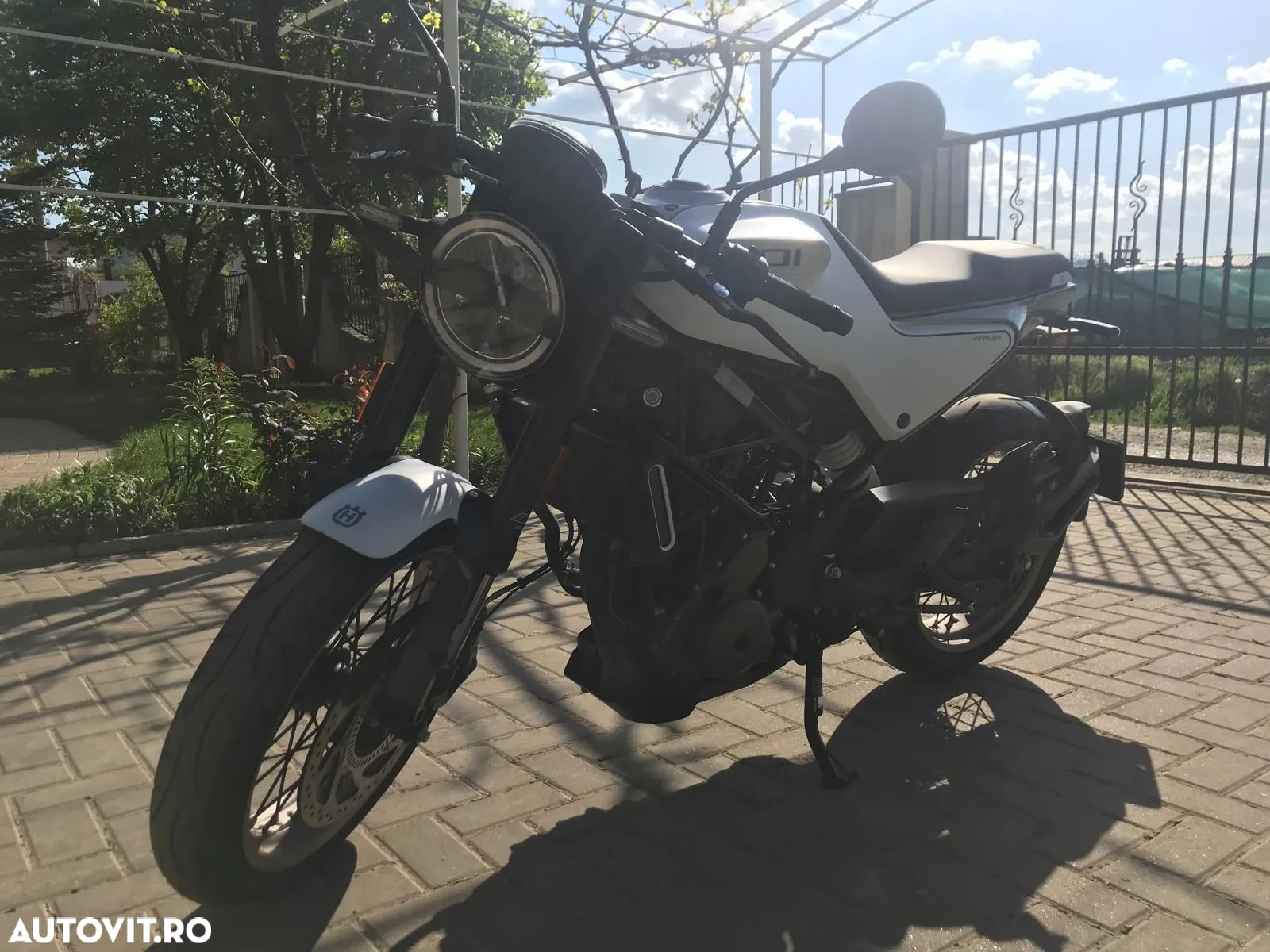 Husqvarna Vitpilen 401 - 7