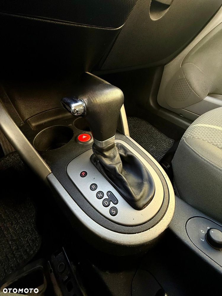 Seat Altea 2.0 FSI Automatik Stylance - 26