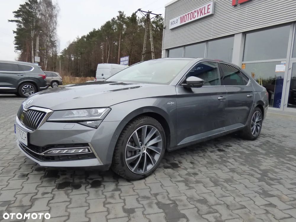 Skoda Superb 2.0 TSI 4x4 L&K DSG - 19