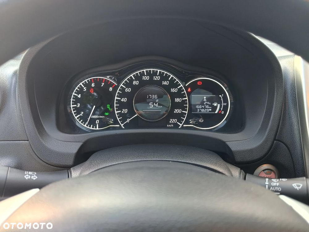 Nissan Note 1.2 Tekna - 19