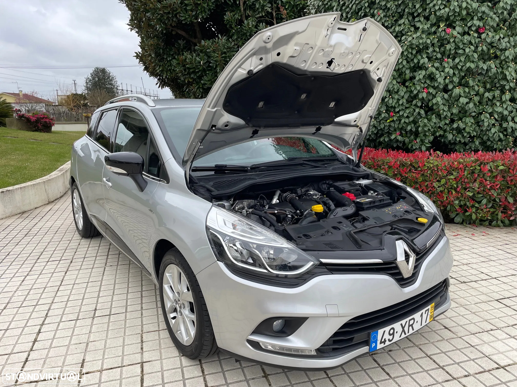 Renault Clio Sport Tourer 1.5 dCi Limited - 17