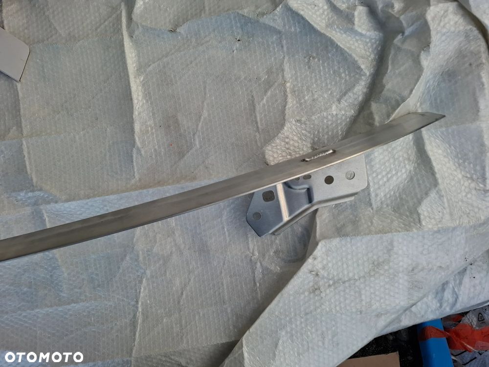 TESLA MODEL 3 BELKA DOLNA ZDERZAKA PRZÓD PRZEDNIA ORG 1084894-00 - 4