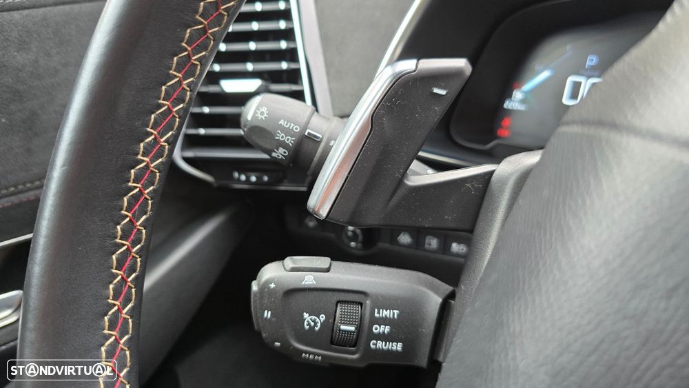 DS DS7 Crossback - 13
