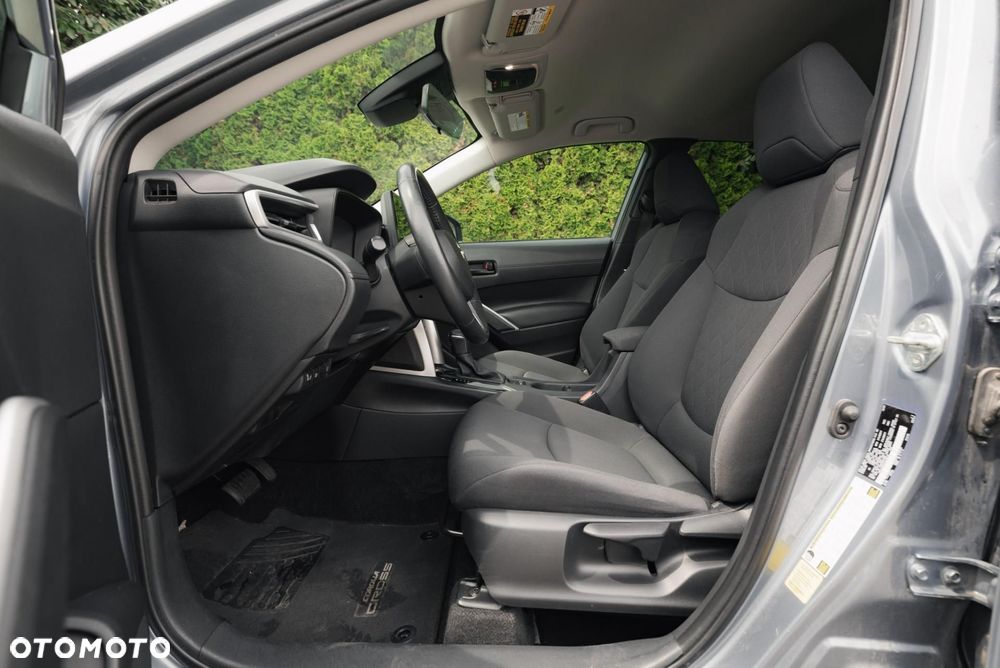 Toyota Corolla Cross - 14