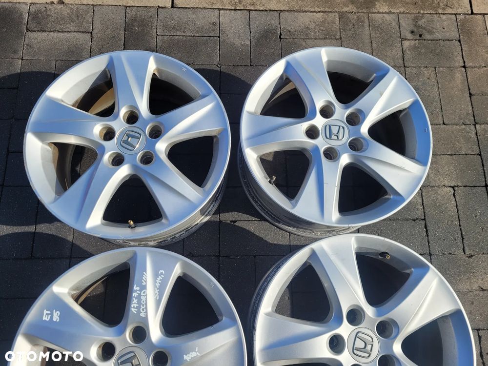 Honda accord VIII Felgi aluminiowe 7,5/17 cali 5x114,3 - 2