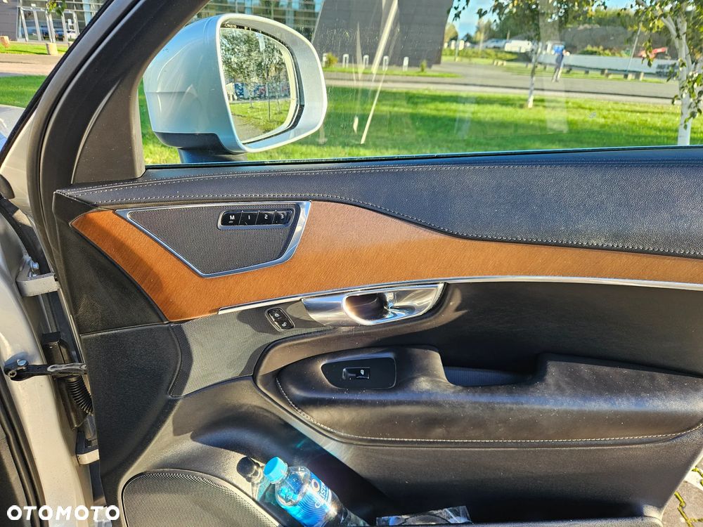 Volvo XC 90 T6 AWD Inscription 7os - 24