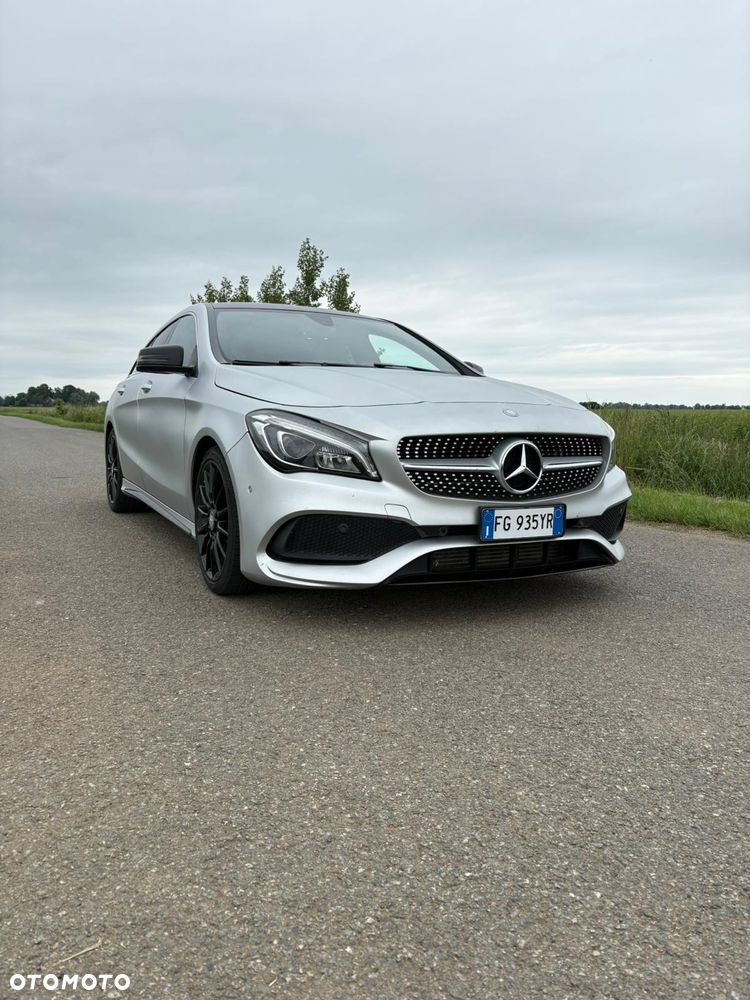 Mercedes-Benz CLA 200 (CDI) d 4Matic 7G-DCT AMG Line - 3
