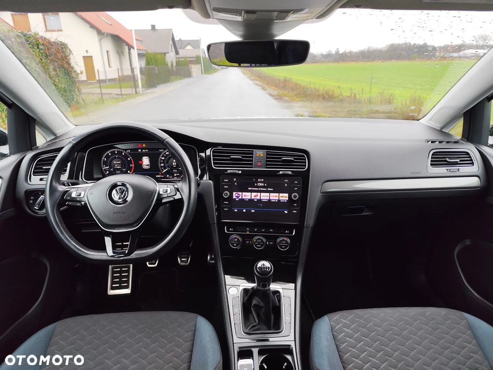 Volkswagen Golf 1.5 TSI ACT OPF BlueMotion IQ.DRIVE - 11