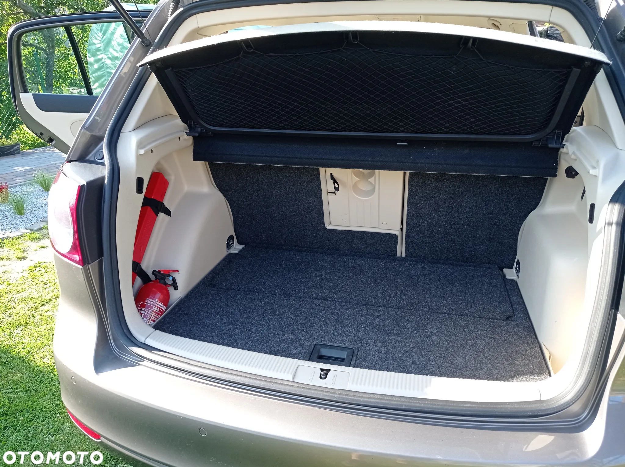 Volkswagen Golf Plus 2.0 TDI Sportline - 12