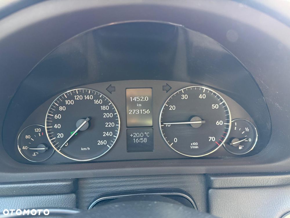 Mercedes-Benz Klasa C 180 Kompressor Classic - 15