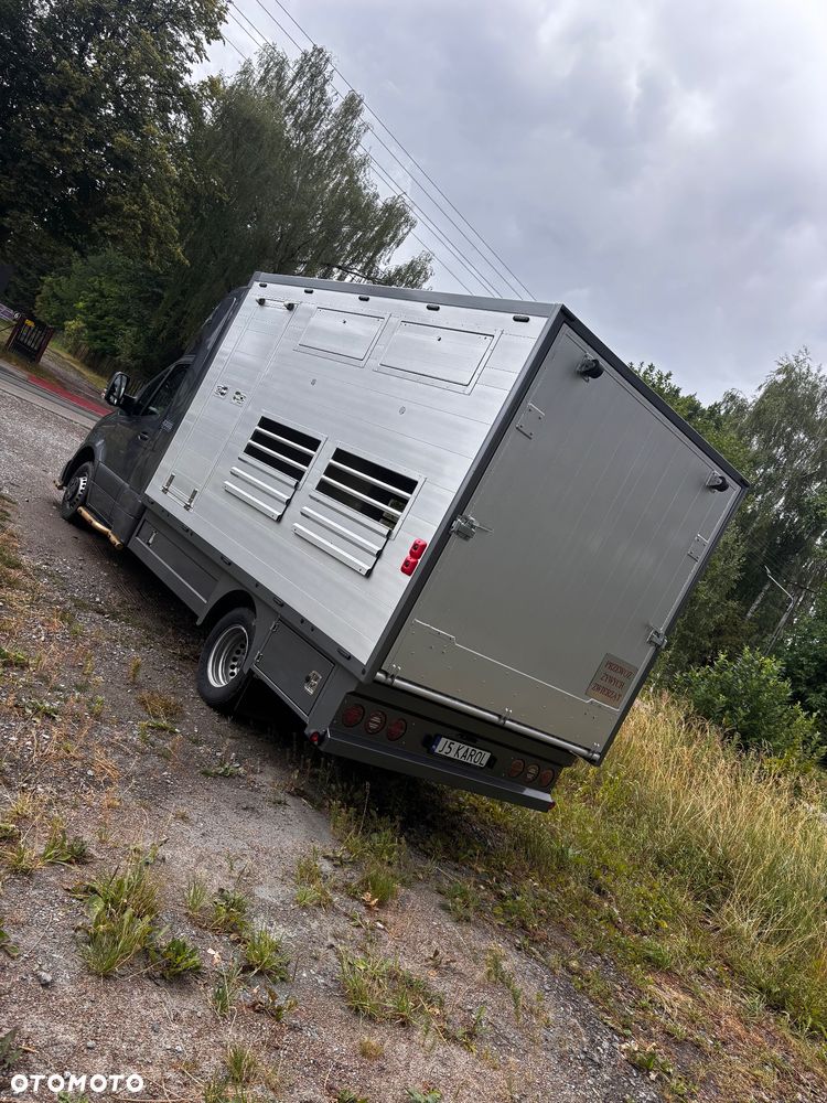 Mercedes-Benz Sprinter - 7