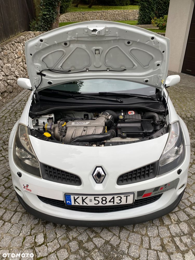 Renault Clio - 9