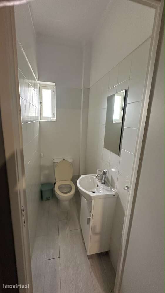 Quartos Mobilados para Arrendar em Almada/Laranjeiro - Grande imagem: 5/9