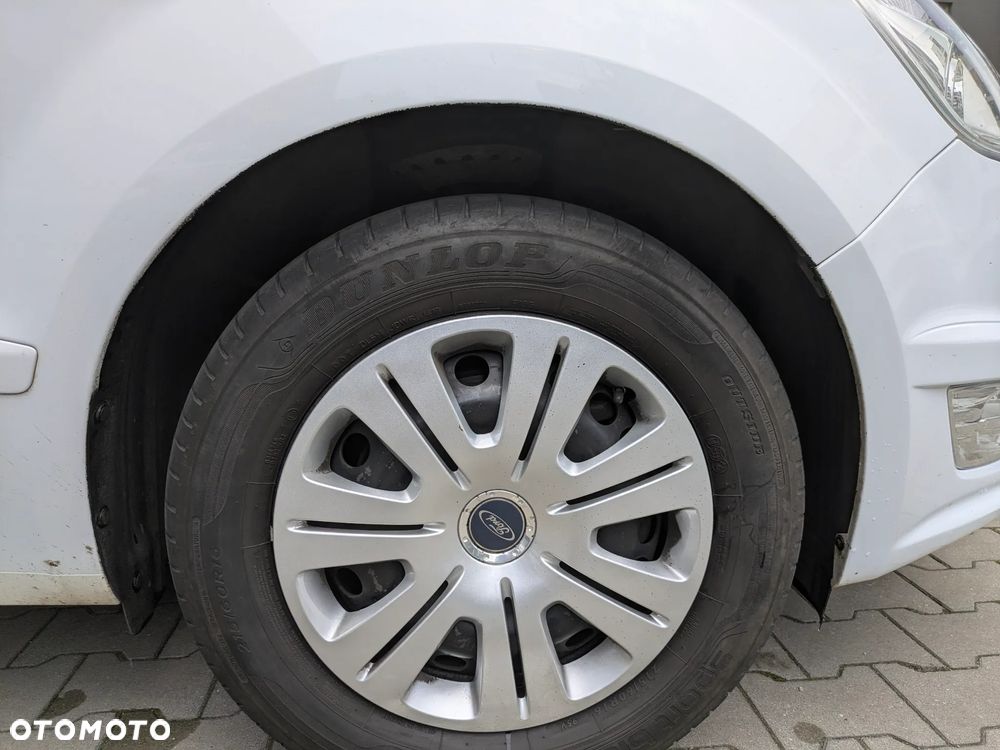 Ford Galaxy 2.0 TDCi Trend - 16