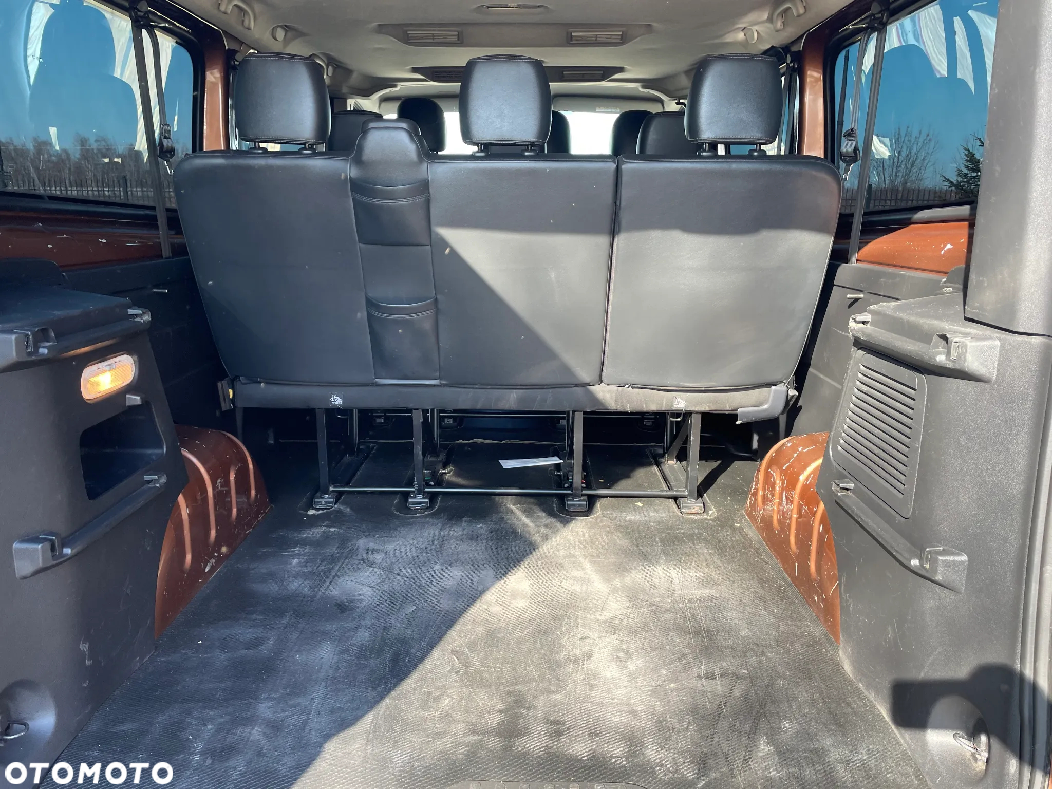 Renault Trafic - 26