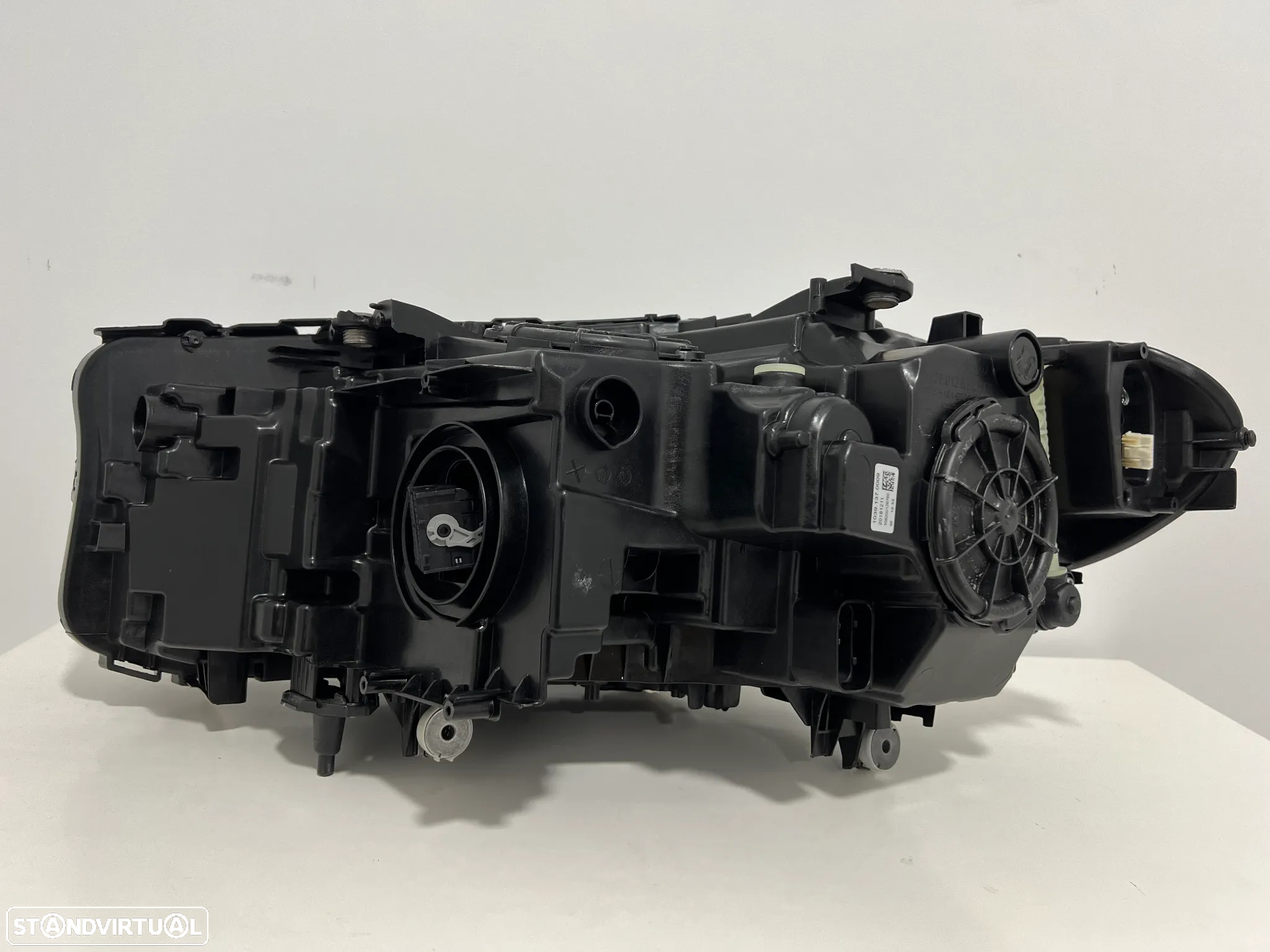 Farol Otica BMW Serie 5 G30/G31 LED Original Direito - 4