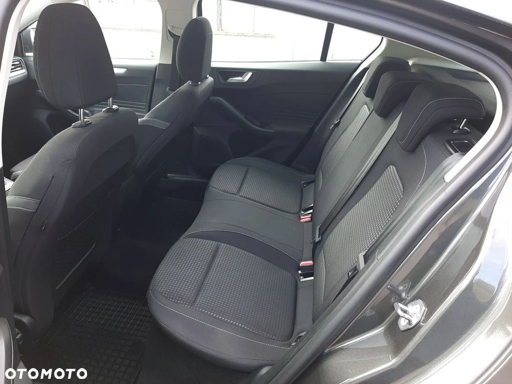 Ford Focus 1.5 EcoBlue SCR Titanium - 16