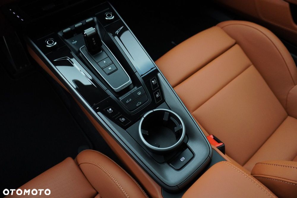 Porsche 911 Carrera S - 23