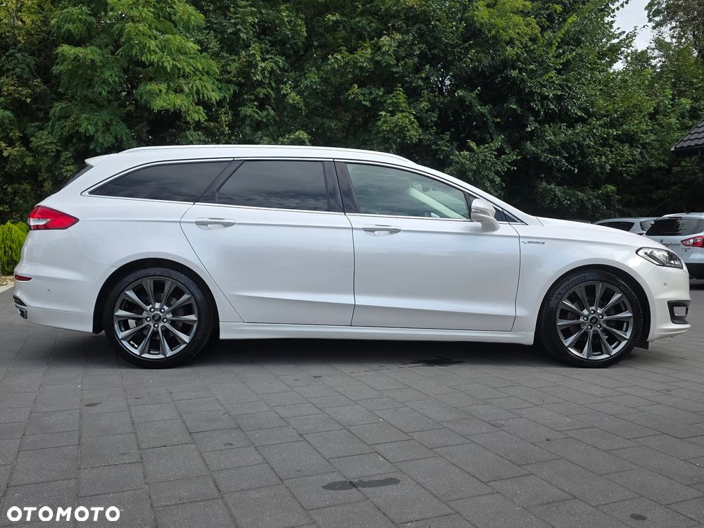 Ford Mondeo - 8
