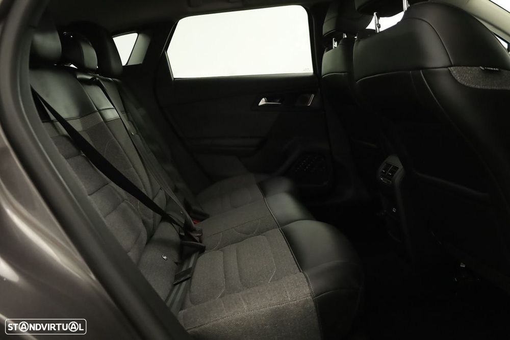 Citroën C5 X 1.6 Hybrid Feel Pack e-EAT8 - 21
