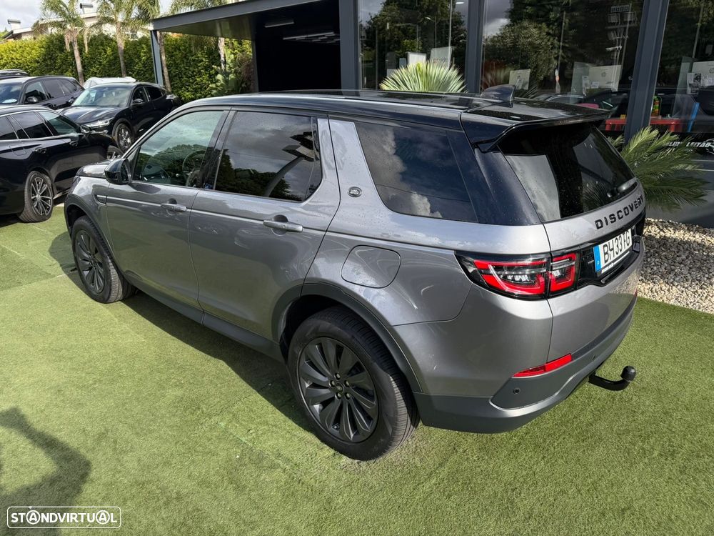 Land Rover Discovery Sport P300e Dynamic SE - 18