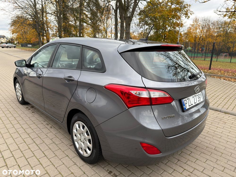 Hyundai i30 1.4 CRDi Premium - 7