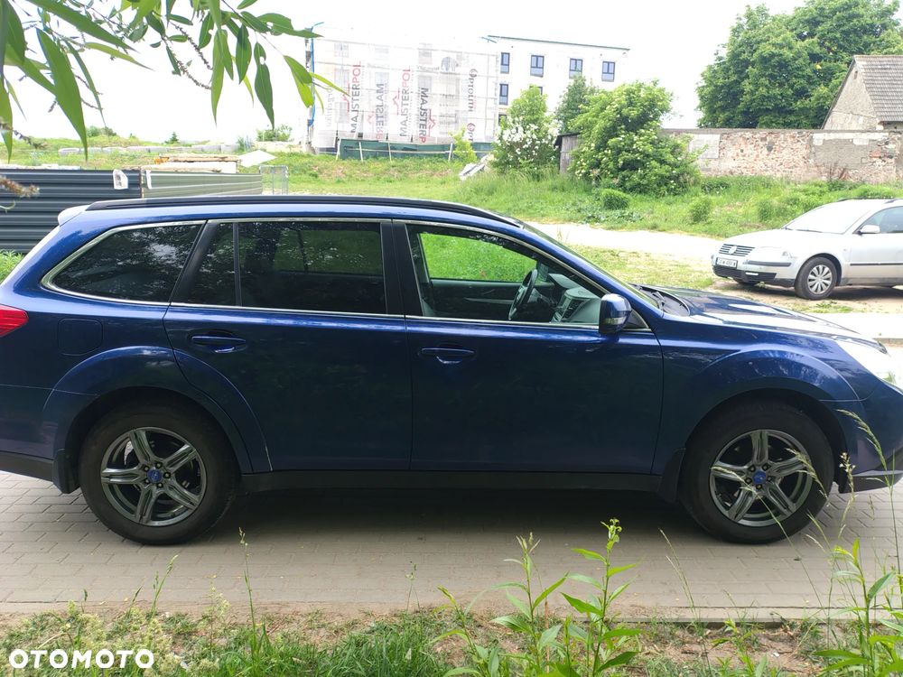 Subaru Outback - 2