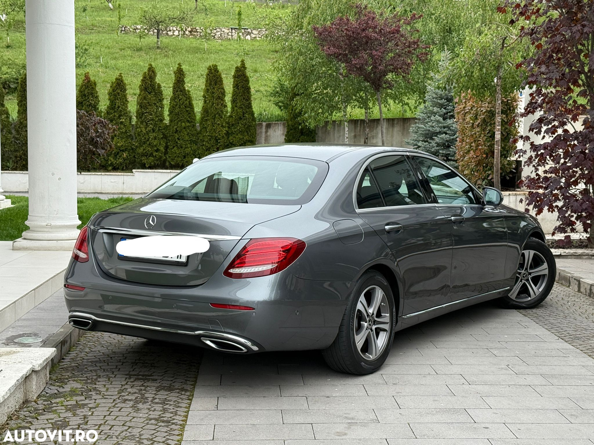 Mercedes-Benz E 200 d T 9G-TRONIC Avantgarde - 6