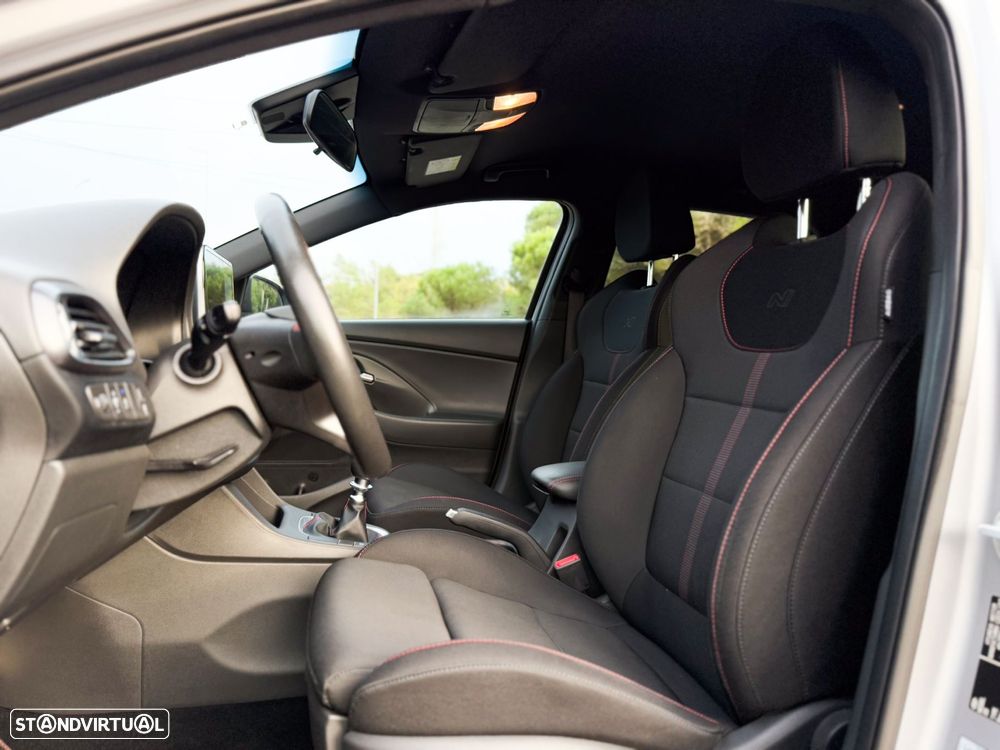 Hyundai i30 CW - 10
