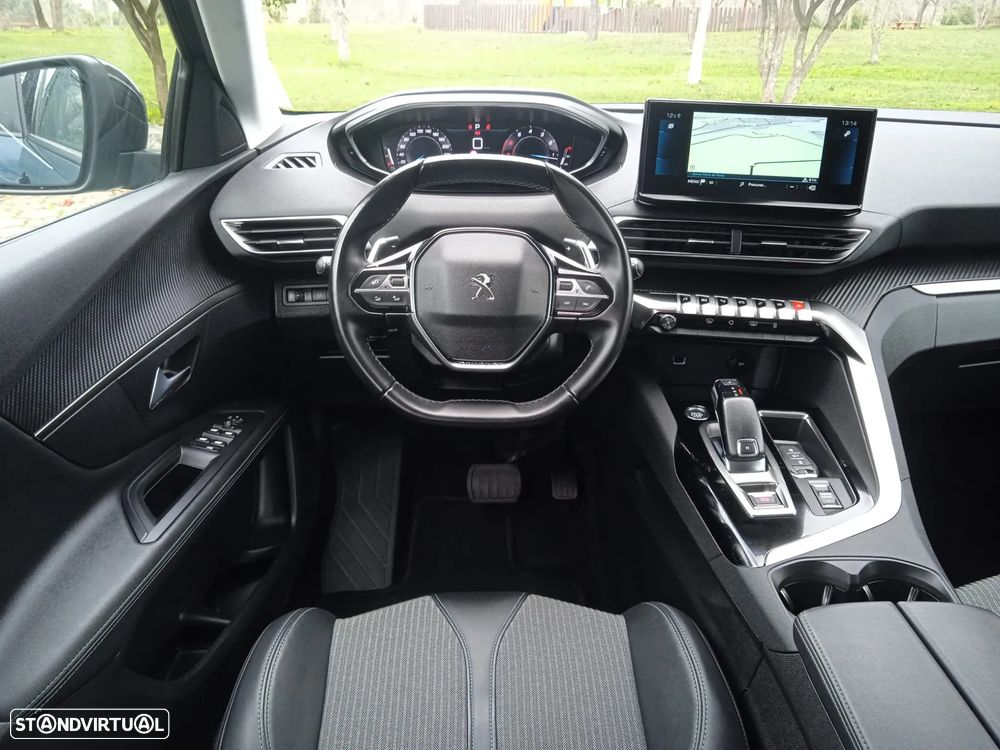 Peugeot 3008 1.2 PureTech Allure EAT8 - 18