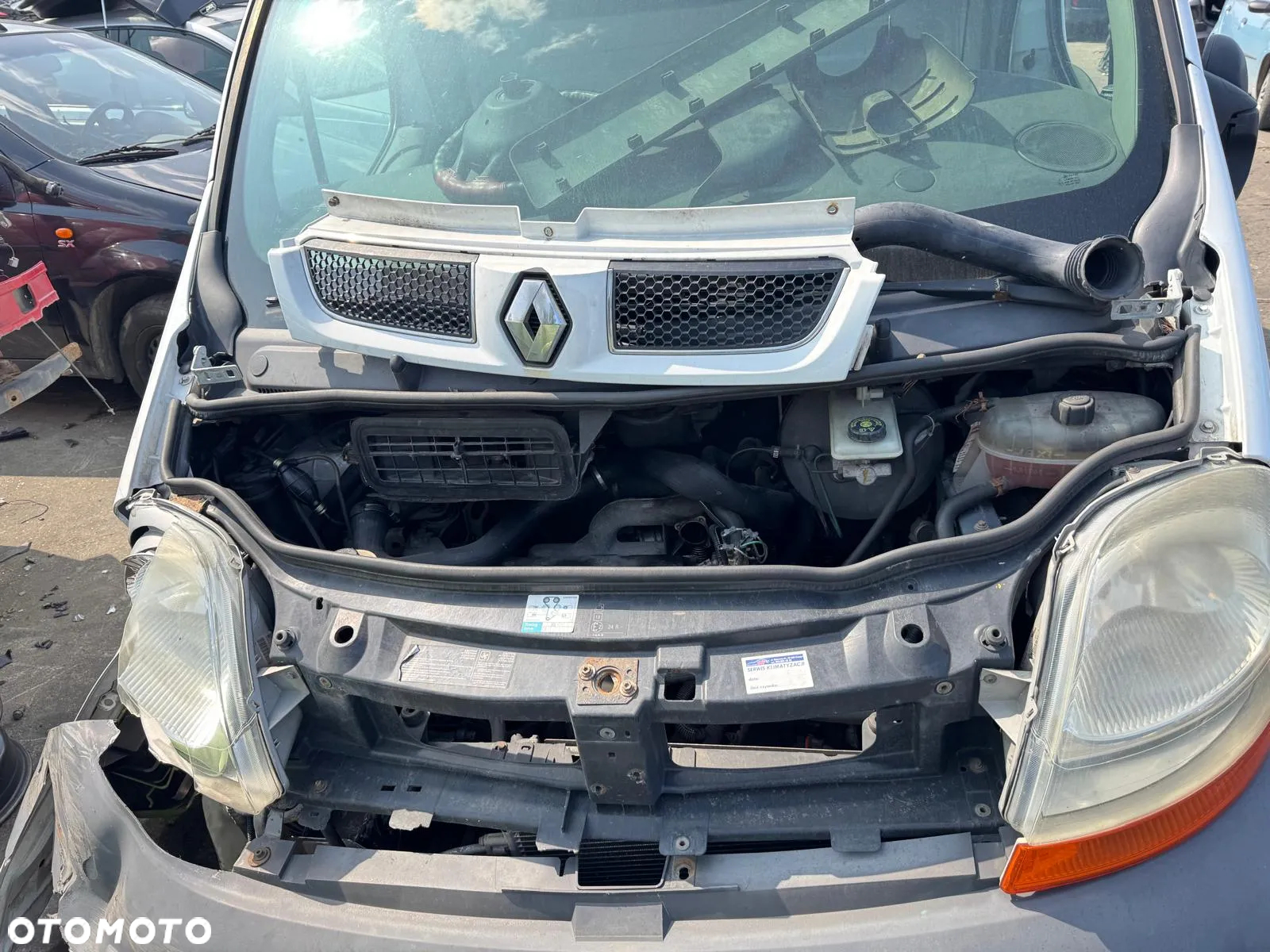 Renault Trafic 2005r 74KW 1.9 diesel Pojazd cały na części - 7