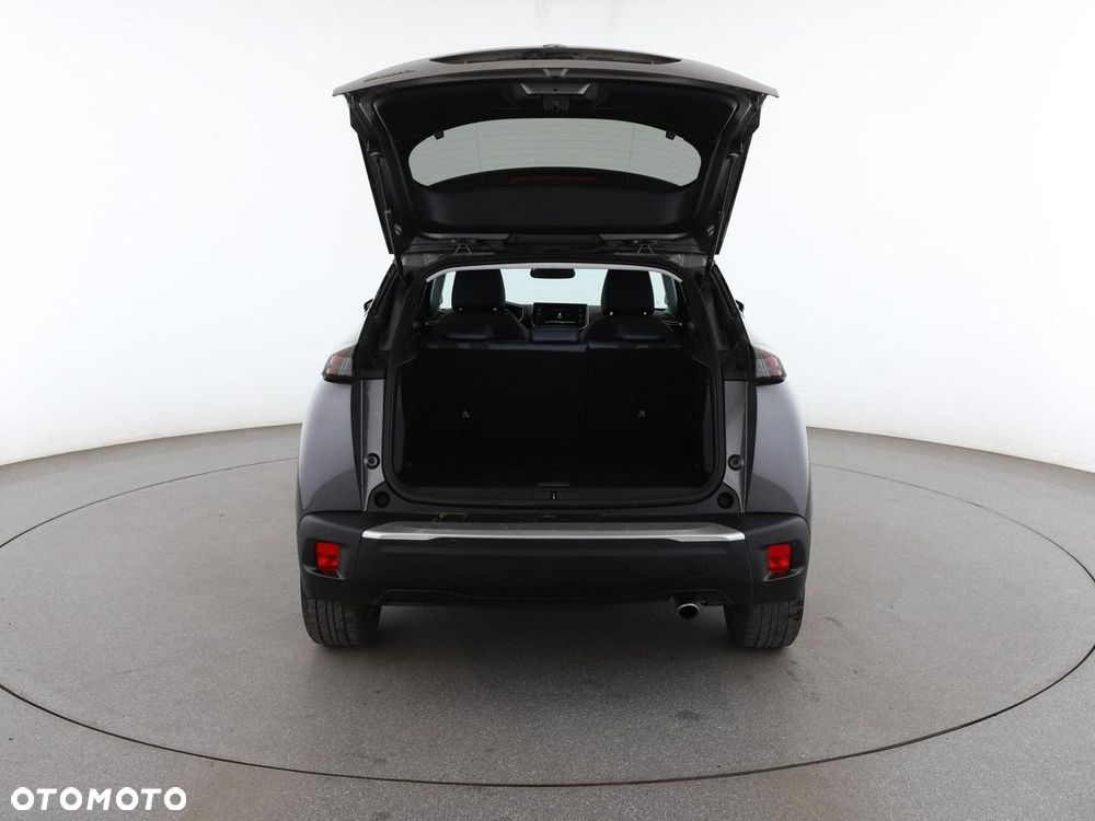 Peugeot 2008 BlueHDi 130 EAT8 Allure - 20