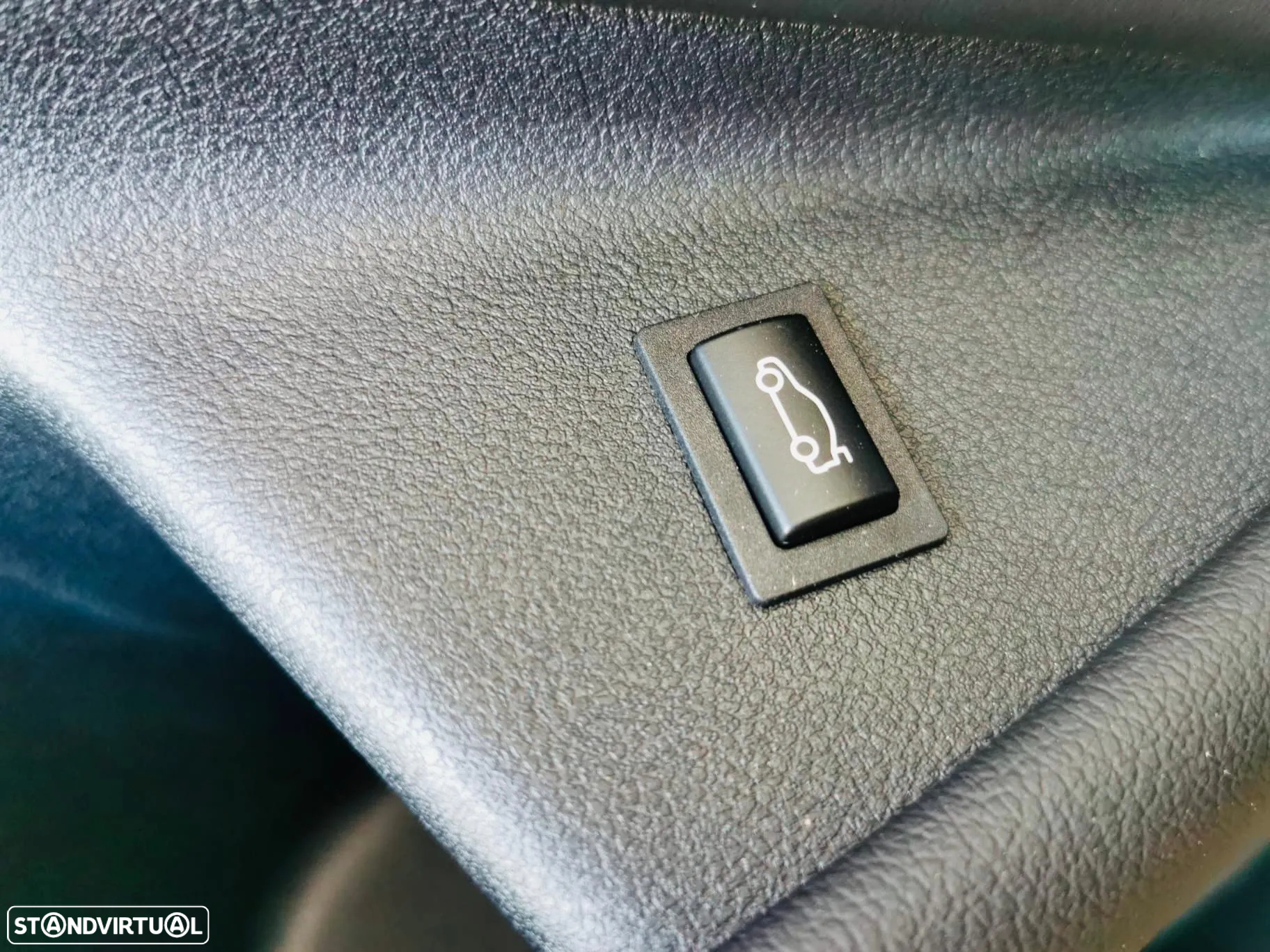 BMW M550d xDrive Auto - 34