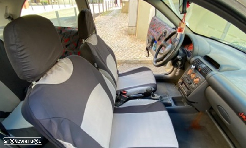 Opel Corsa 1.2 Joy - 5